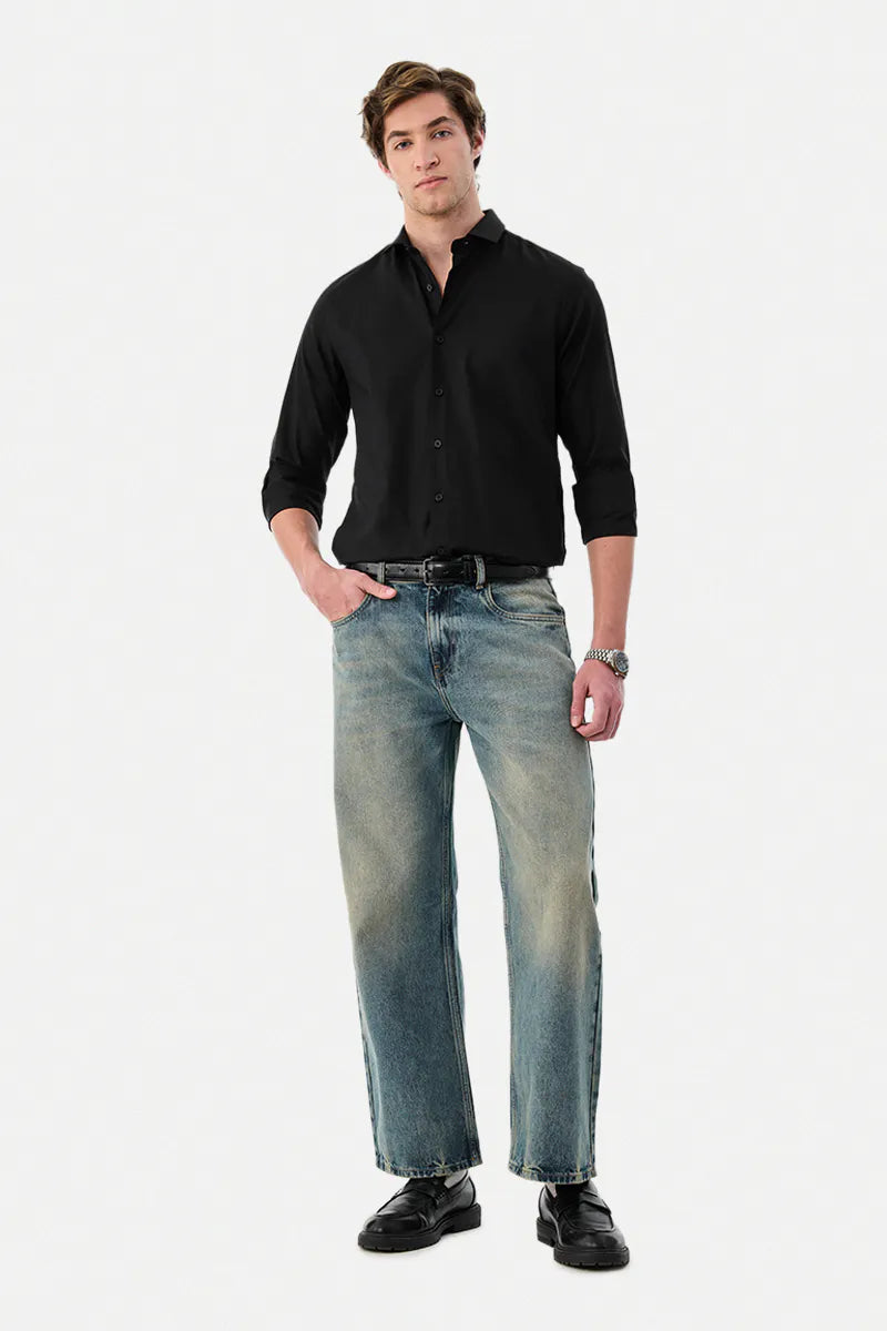 Snitch Men Black Slim Fit Solid Spread Collar Formal Shirt