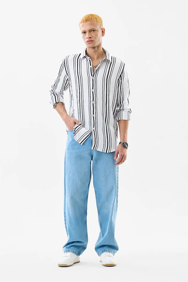 Snitch Men Slim Fit White Striped Casual Shirt
