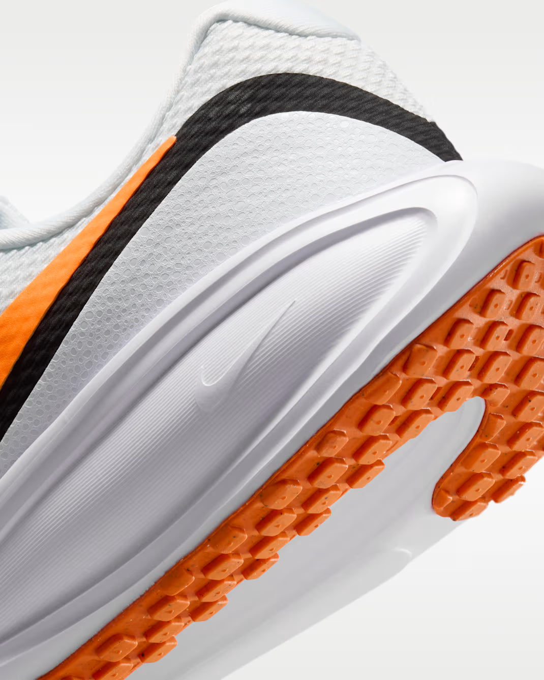 Nike Revolution 8 Men’s Running Shoes