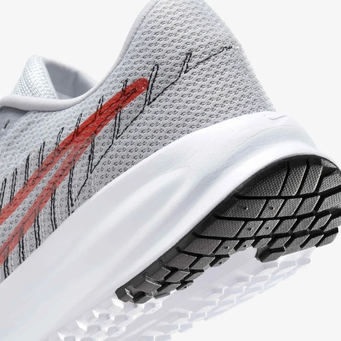 Nike Run Defy Men’s Road Running Shoes