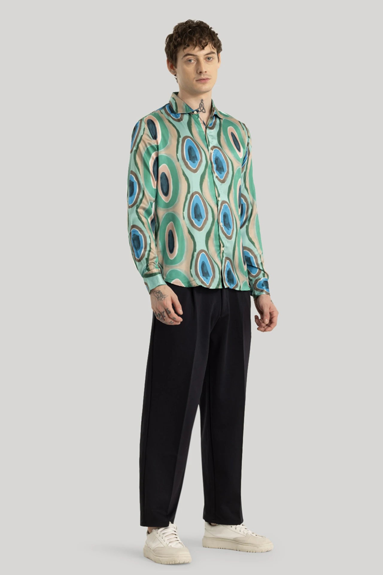 Snitch Green Slim Fit Printed Spread Collar Shirt for Men