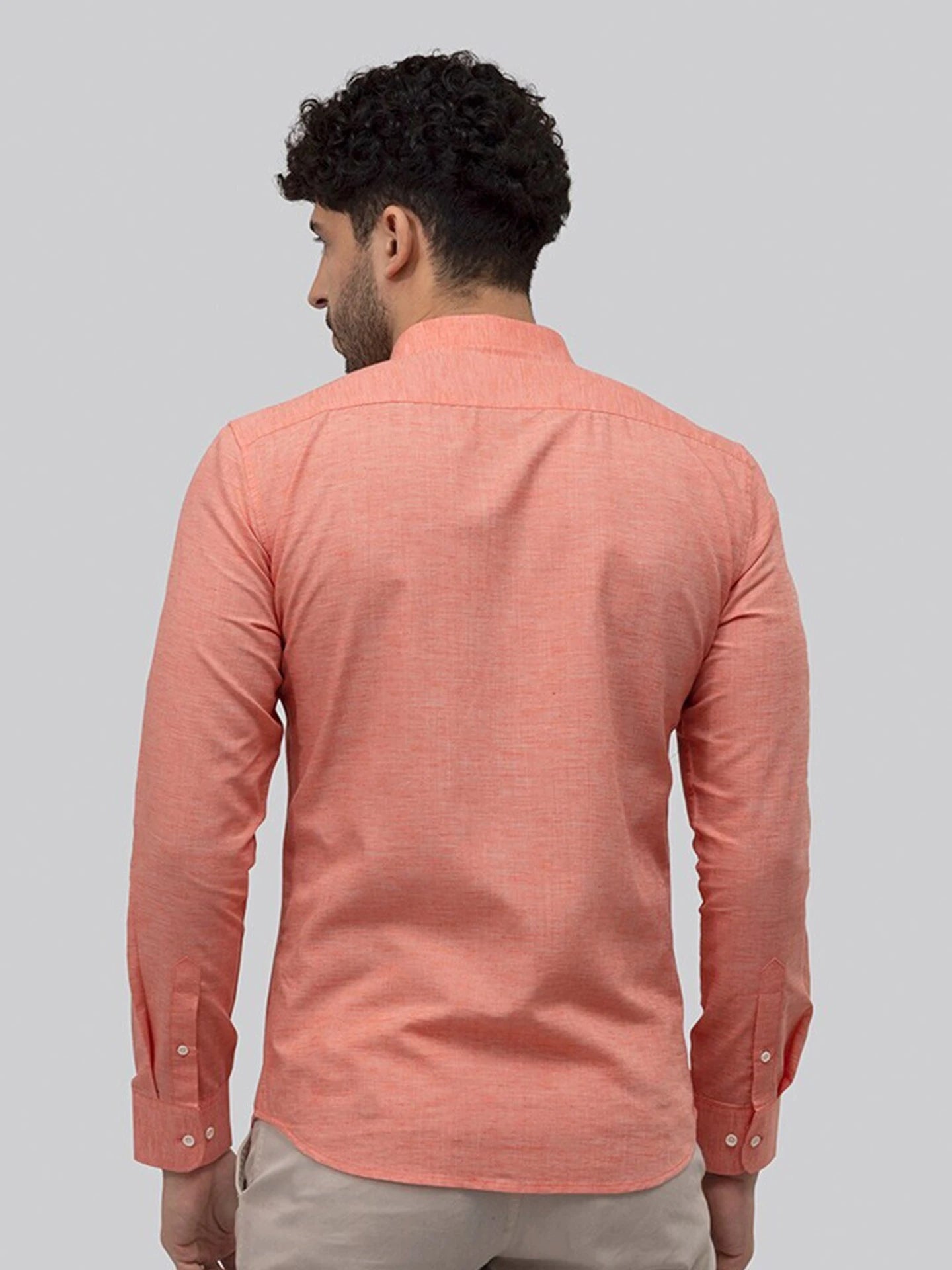 Snitch Pink Slim Fit Solid Button Down Shirt for Men