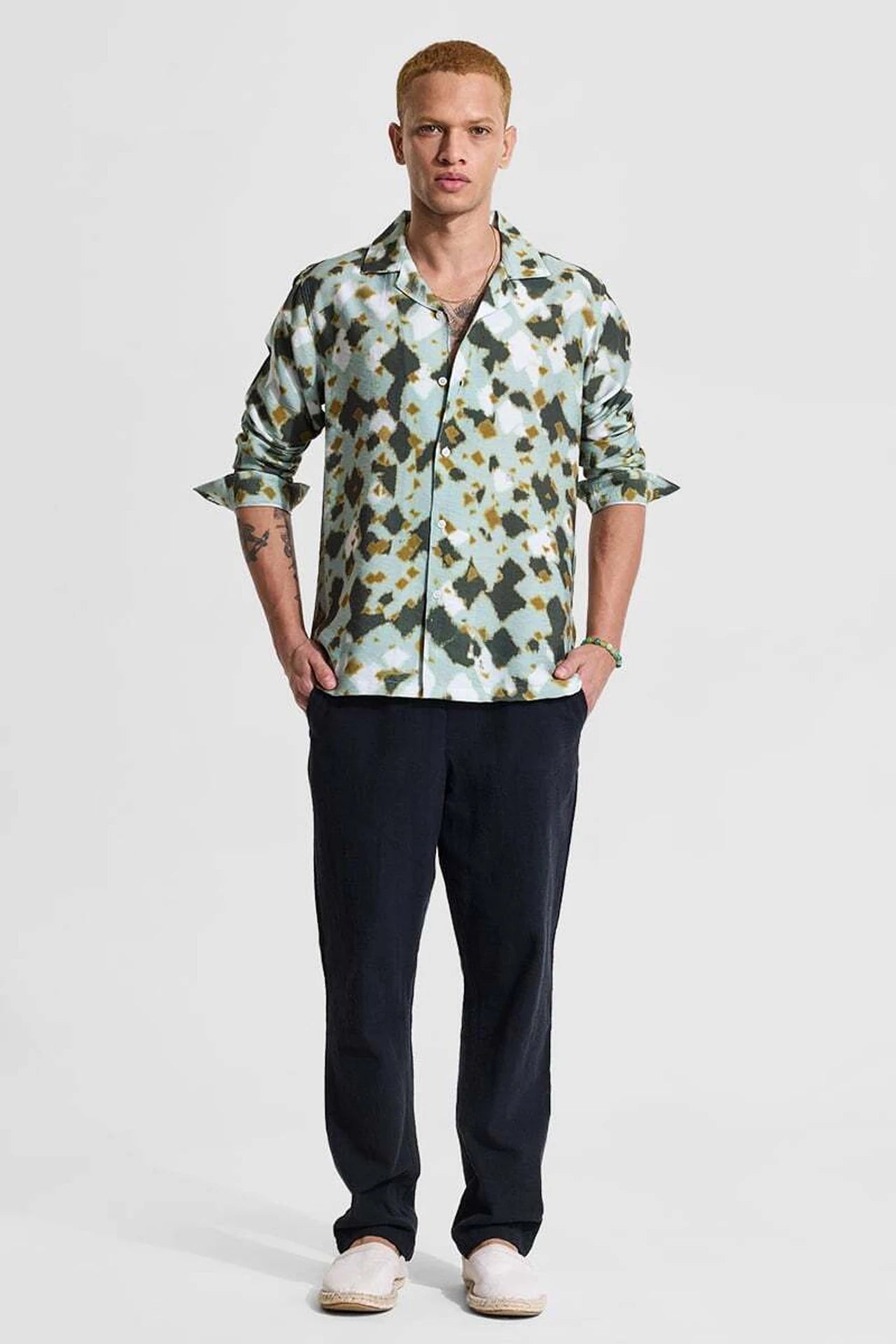 Snitch Multicolor Regular Fit Self Design Shirt for Men