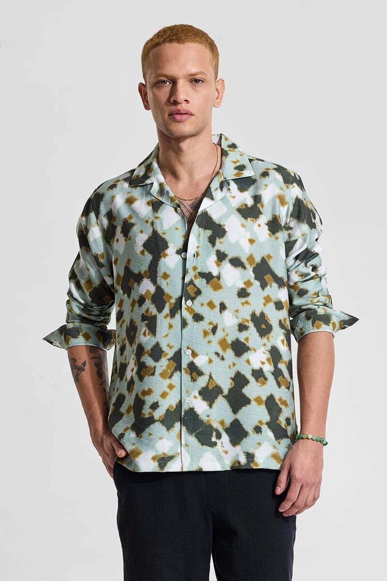 Snitch Multicolor Regular Fit Self Design Shirt for Men