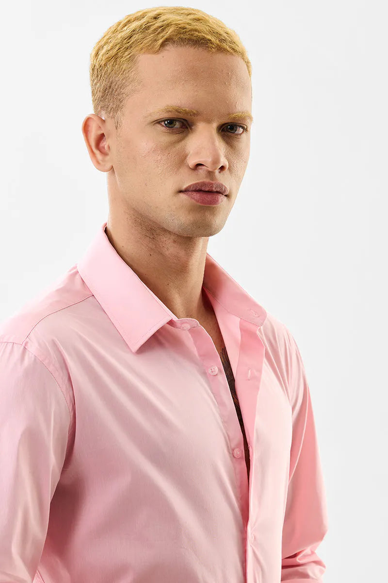 Snitch Men Pink Slim Fit Solid Spread Collar Casual Shirt