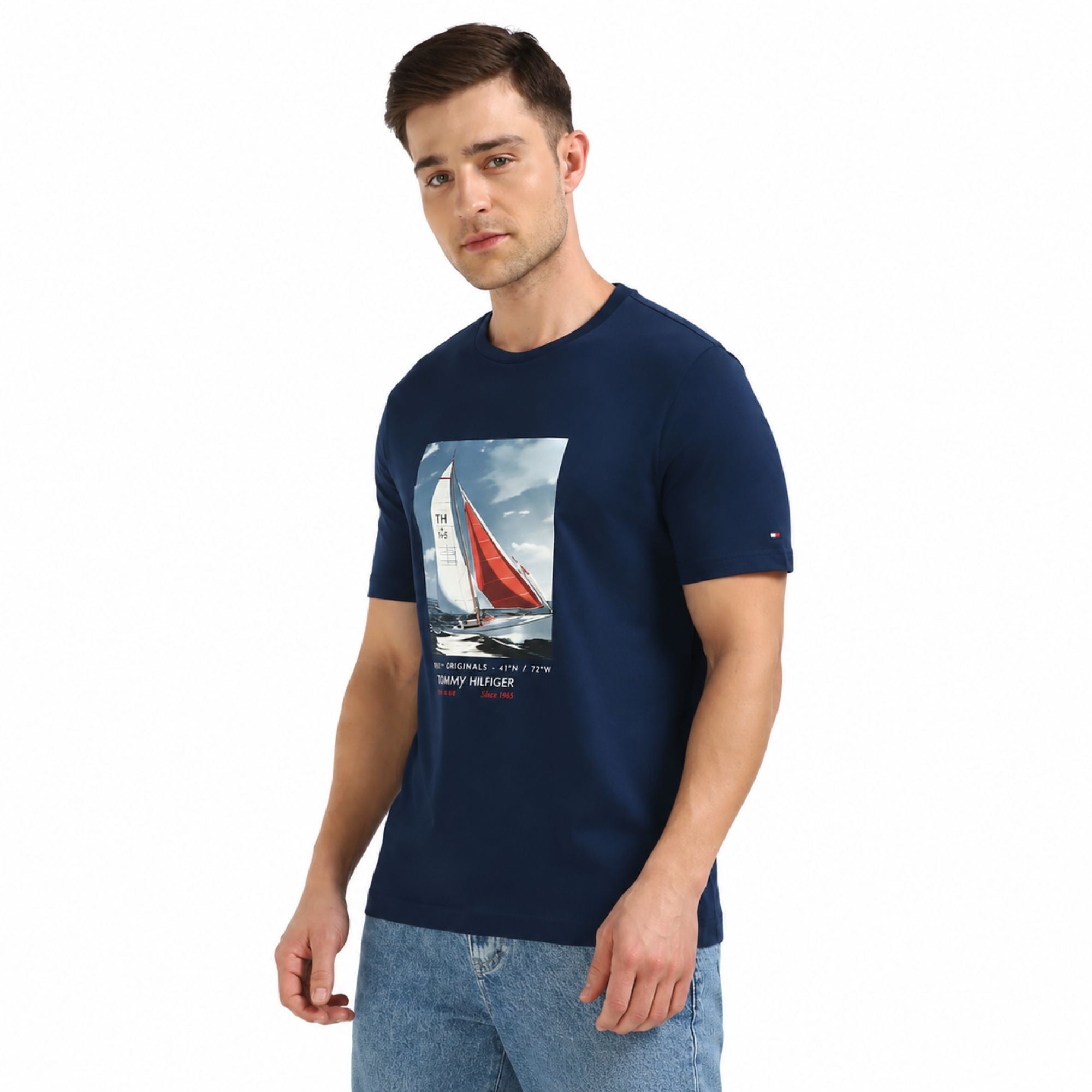 TOMMY HILFIGER Sailboat Print Regular Fit T-Shirt - Navy