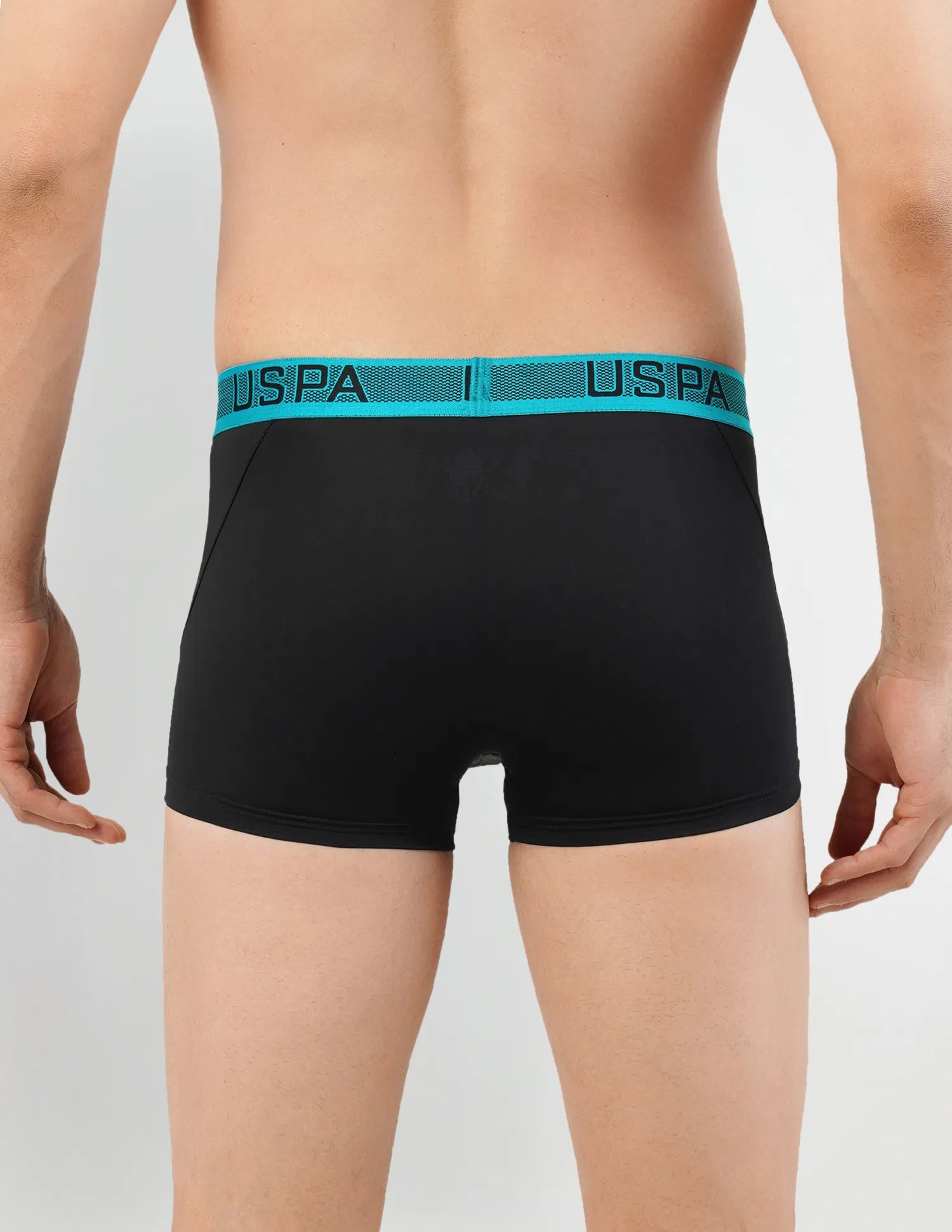 USPA Coolmax Black Low-Rise Trunk for Men - Pack of 1