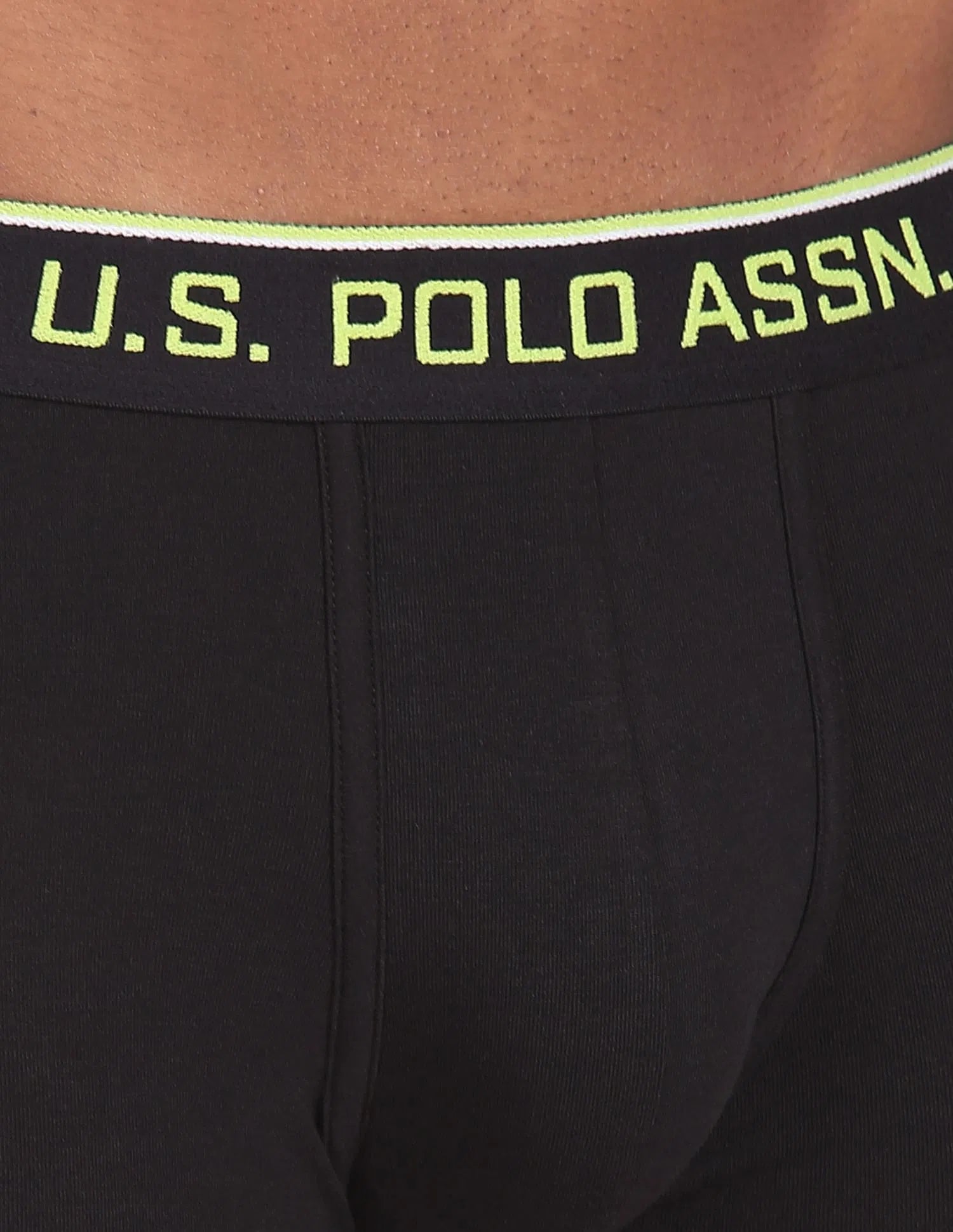 USPA Coolmax Black Low-Rise Trunk for Men - Pack of 1