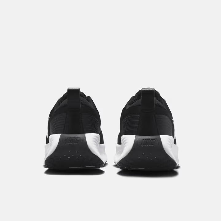 Nike Promina Men’s Walking Shoes – Black/White