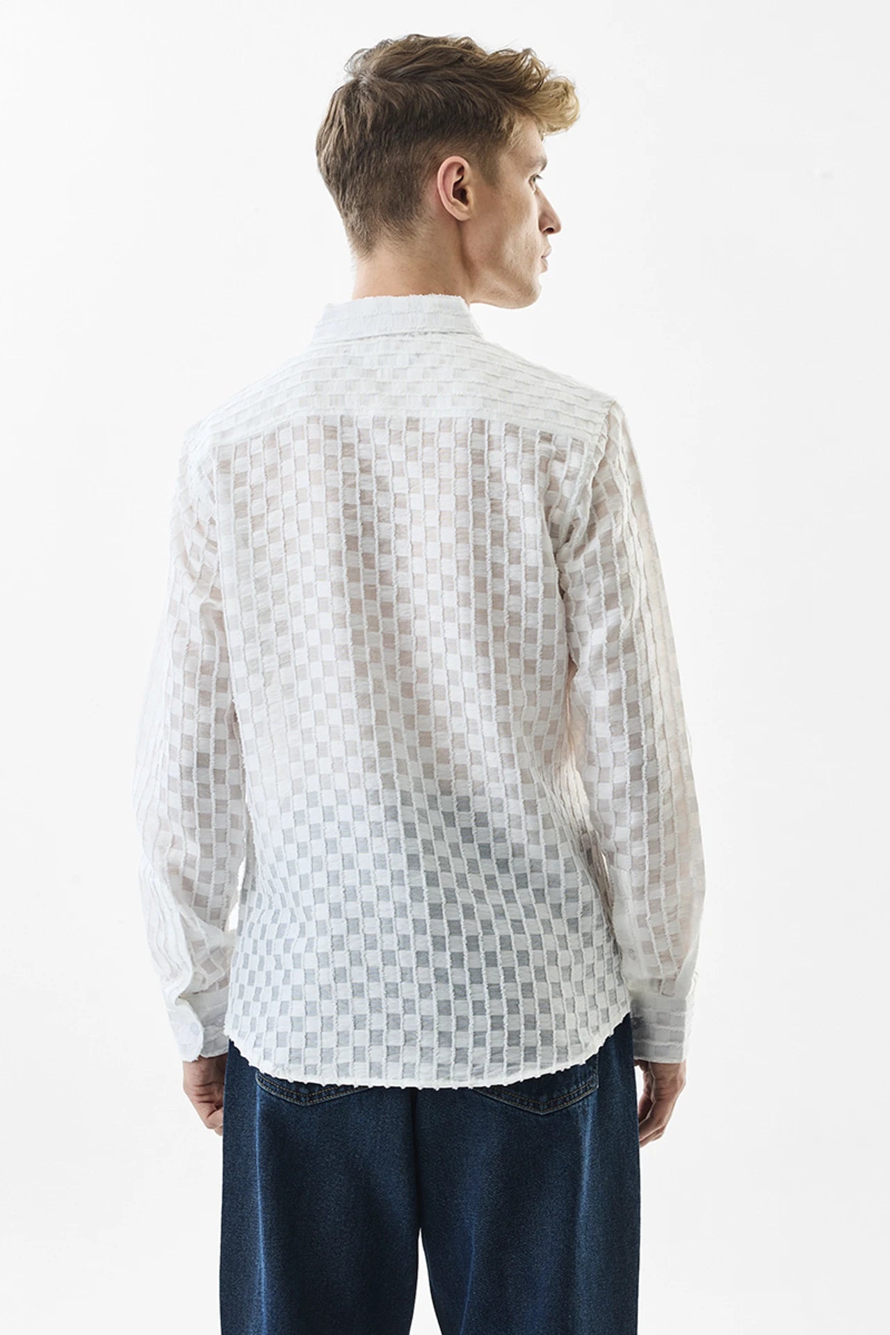 Snitch White Slim Fit Textured Slim Collar Shirt for Men